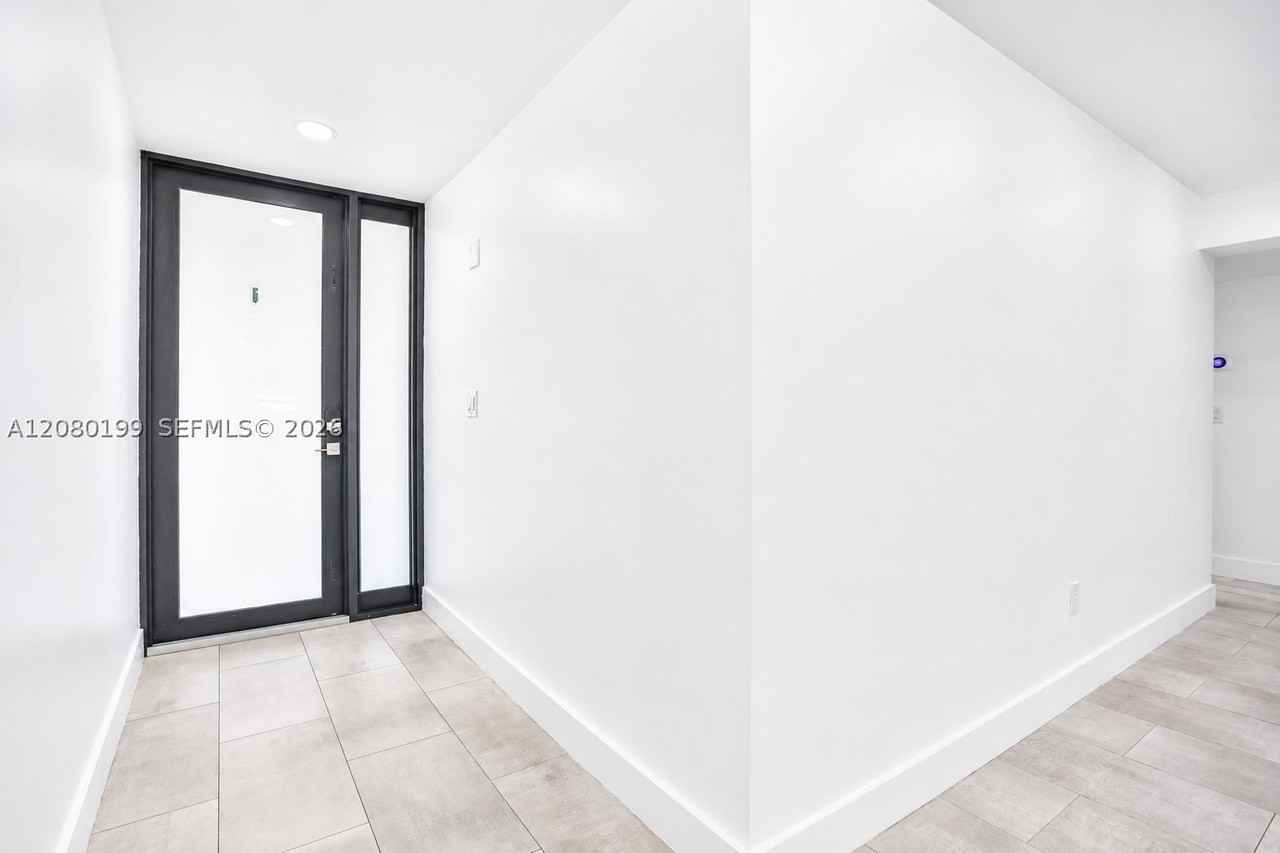 7020 Crown Gate Dr #7020 - Photo 6 of 24