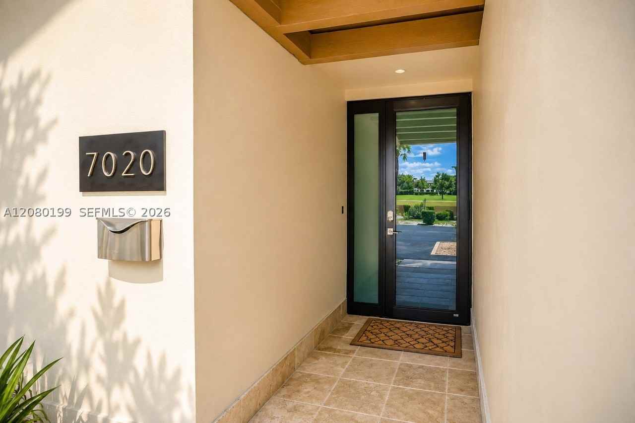 7020 Crown Gate Dr #7020 - Photo 7 of 24
