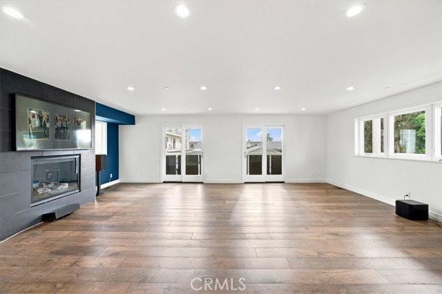 118 Meyer Ct - Photo 3 of 8