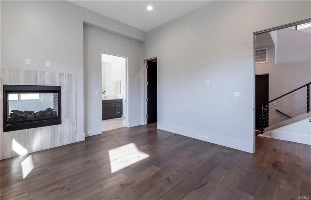 716 N Juanita Ave #A - Photo 4 of 8
