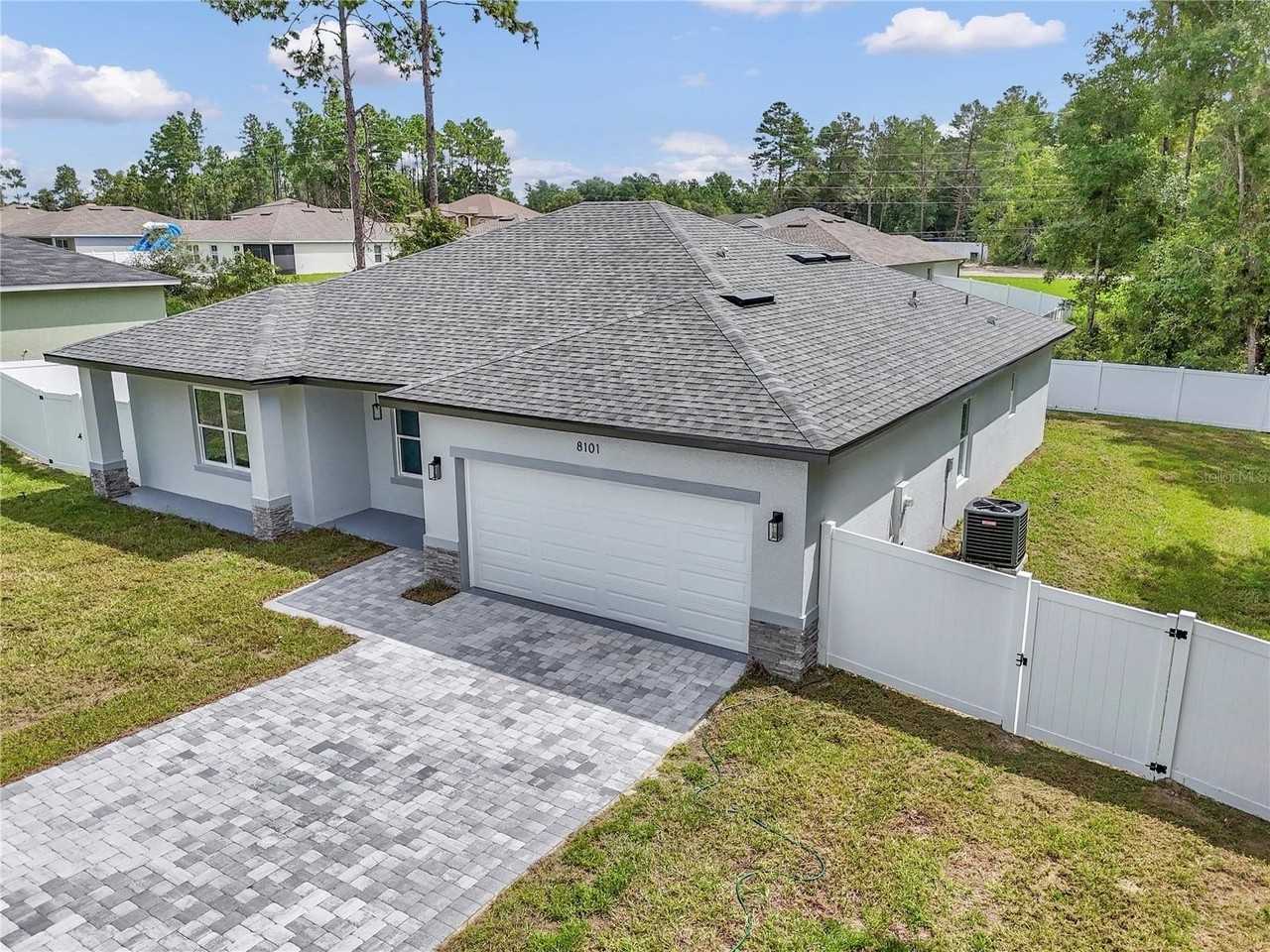 8101 Sw 132nd Loop - Photo 6 of 45