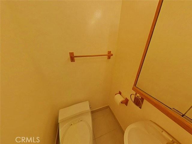 1827 Oakwood Ave - Photo 5 of 8