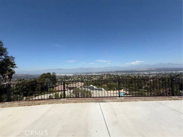 16371 Chella Dr - Photo 6 of 8