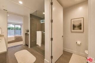 728 N Sweetzer Ave #112 - Photo 7 of 8