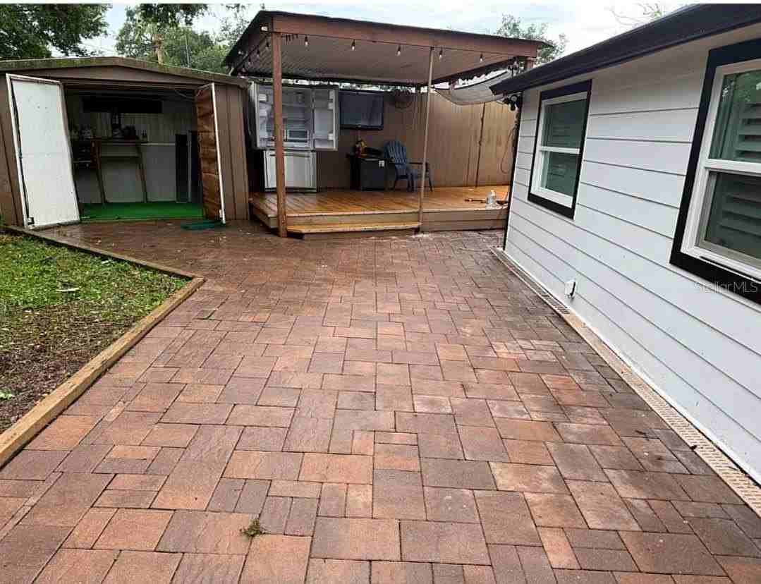 2735 Boca Ciega Dr N - Photo 3 of 8