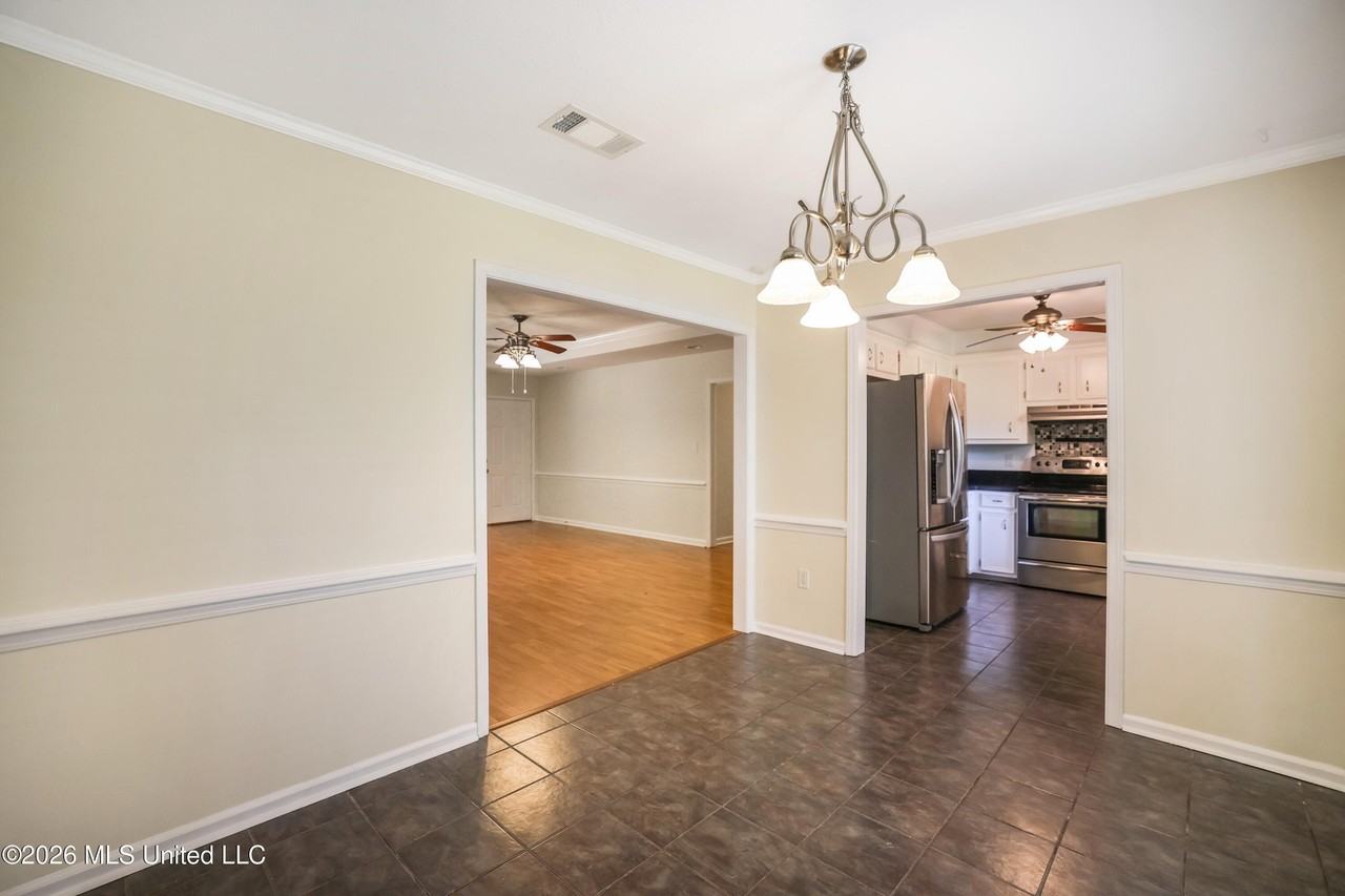 95 Twin Oaks Dr - Photo 7 of 38