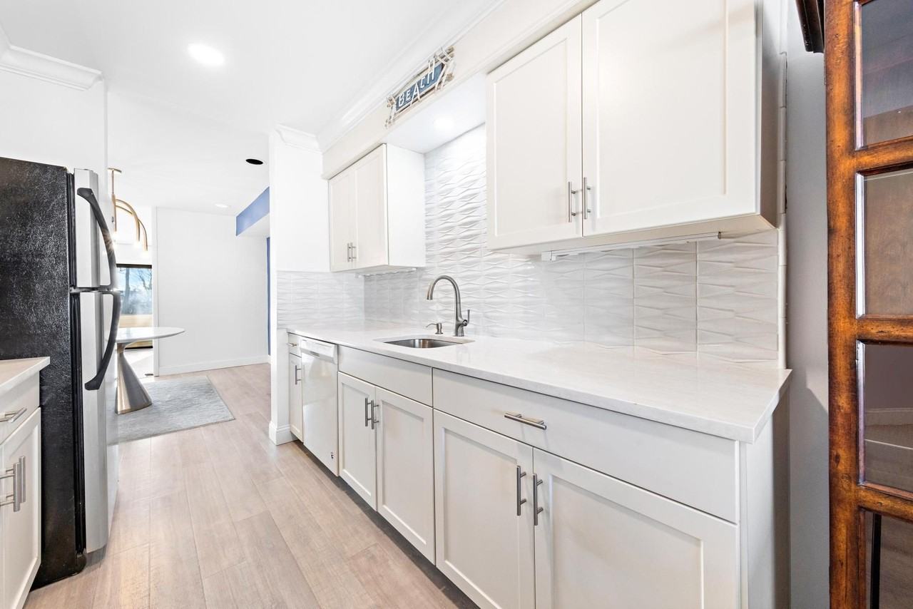 764 Ocean Ave #B5 - Photo 7 of 14