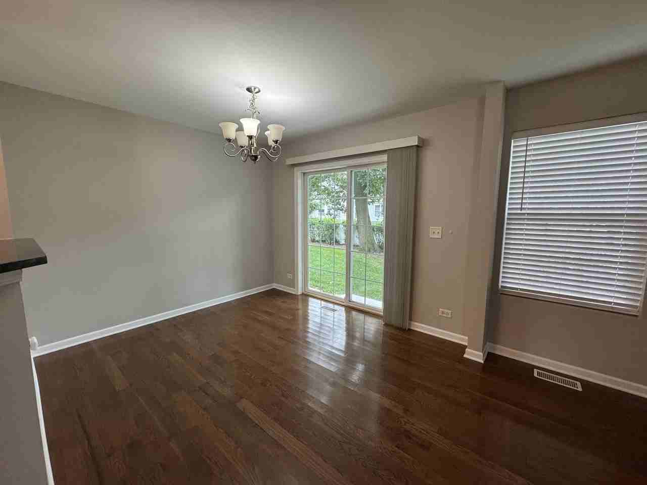 2399 Stoughton Cir #2399 - Photo 2 of 24