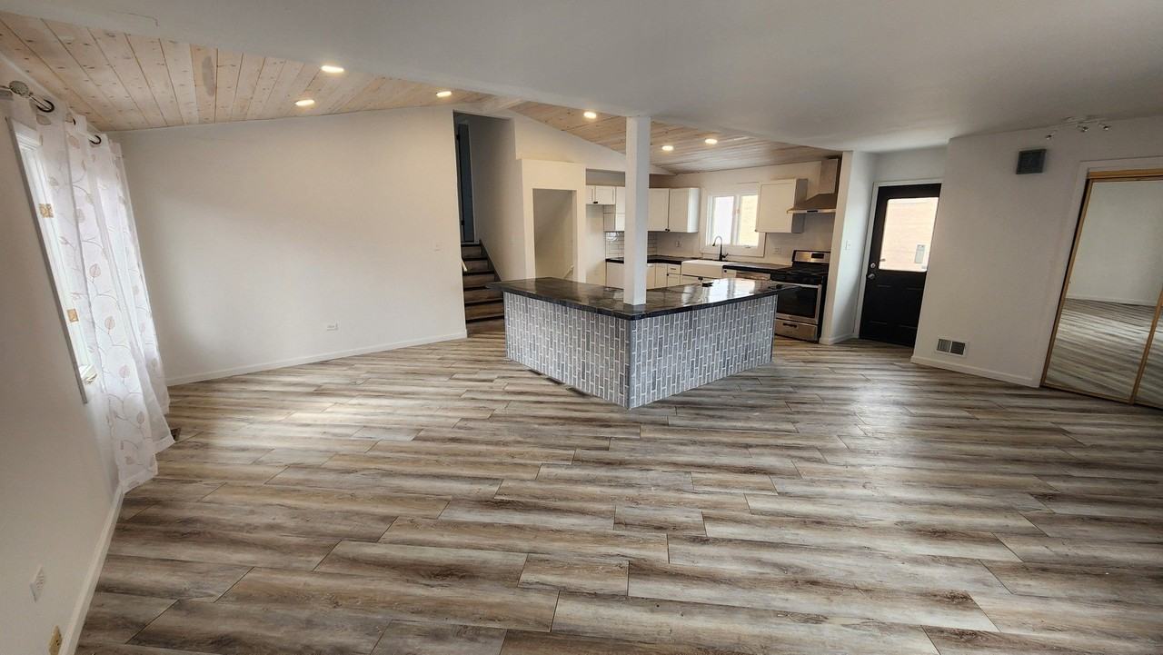 638 Calhoun Ave - Photo 3 of 27