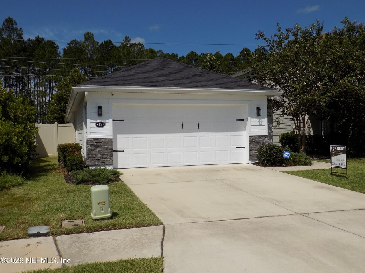 8150 Guild Way - Photo 3 of 34