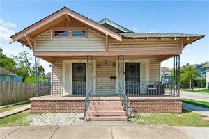 featured image of 4903 Willow St