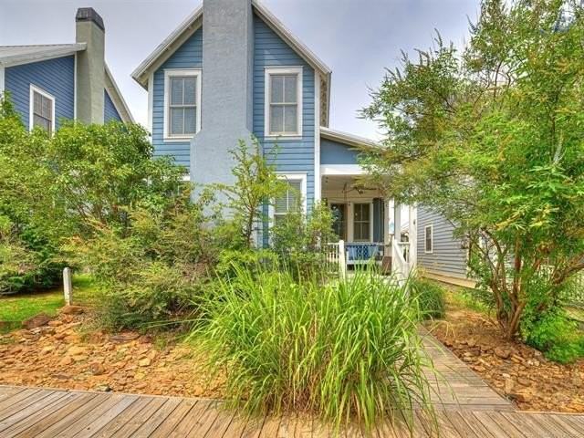 39 Boardwalk - Photo 3 of 50