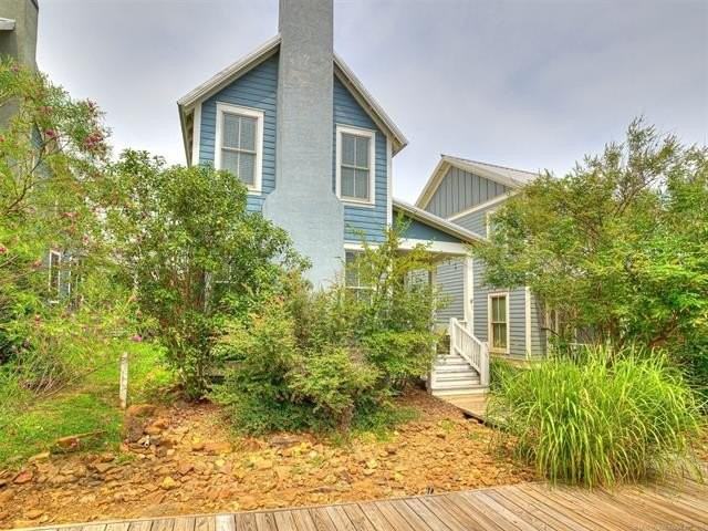 39 Boardwalk - Photo 4 of 50