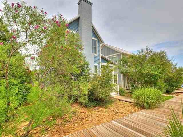 39 Boardwalk - Photo 5 of 50