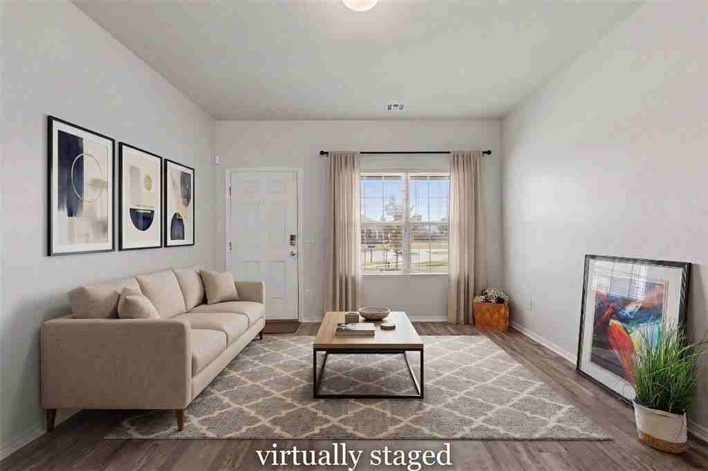 1007 N Deer Court Way - Photo 2 of 27