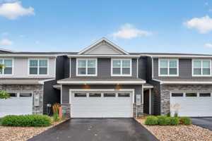 featured image of 6596 Genevieve Trl