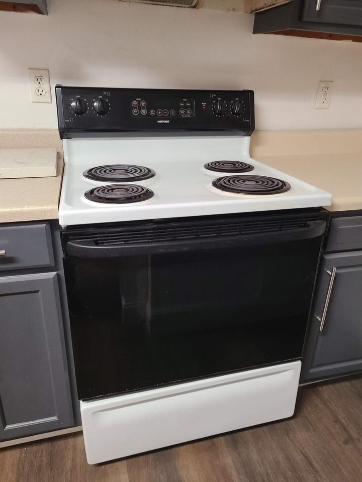 812 Staunton Ave Nw #812 - Photo 6 of 12