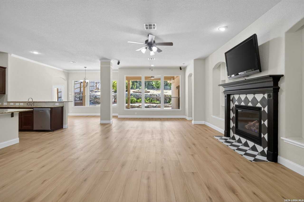 18910 Honey Mesquite - Photo 2 of 42