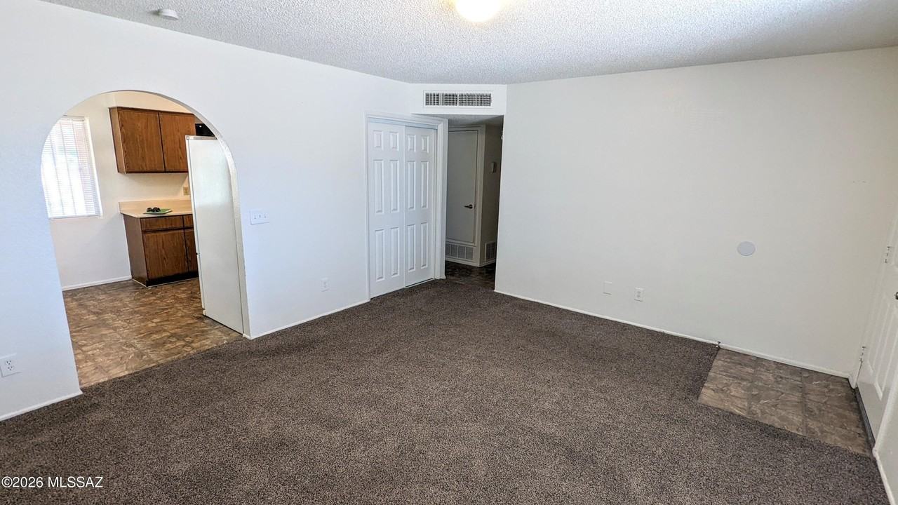 3853 E Mainyard Pl - Photo 6 of 22