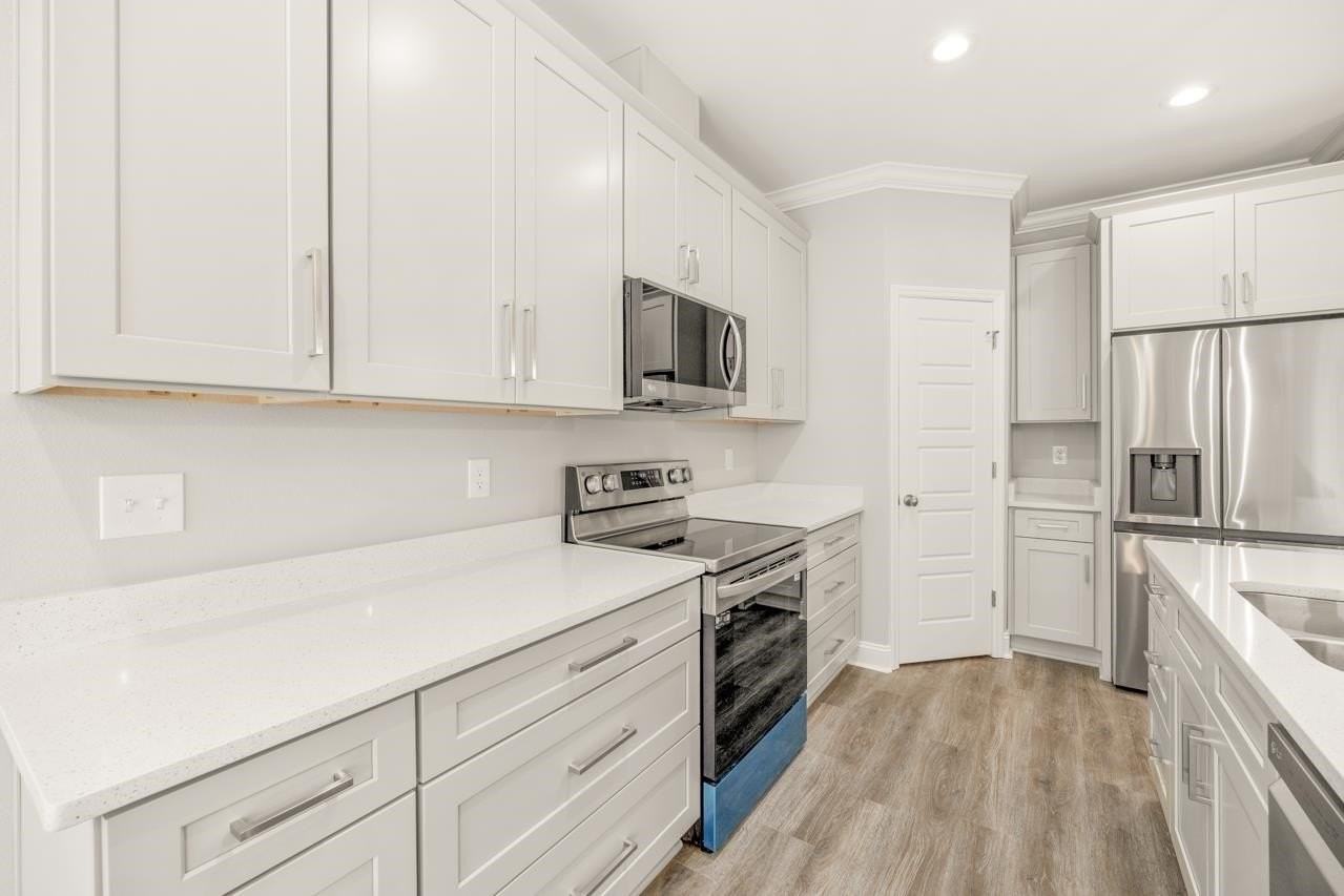 1460 Willow Bend Way #C - Photo 4 of 35