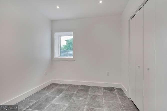 734 Taylor St Nw - Photo 7 of 31