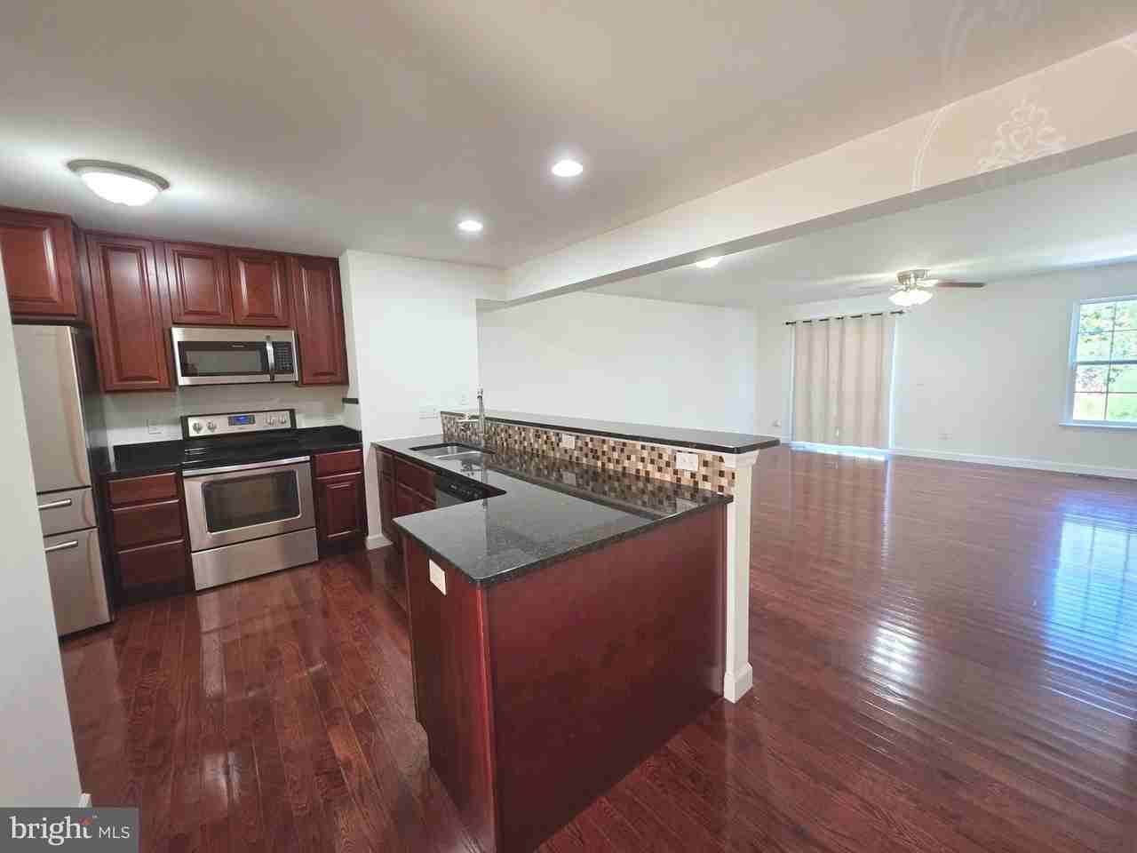 143 Medal Way - Photo 5 of 35