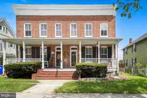 featured image of 335 Prince George St