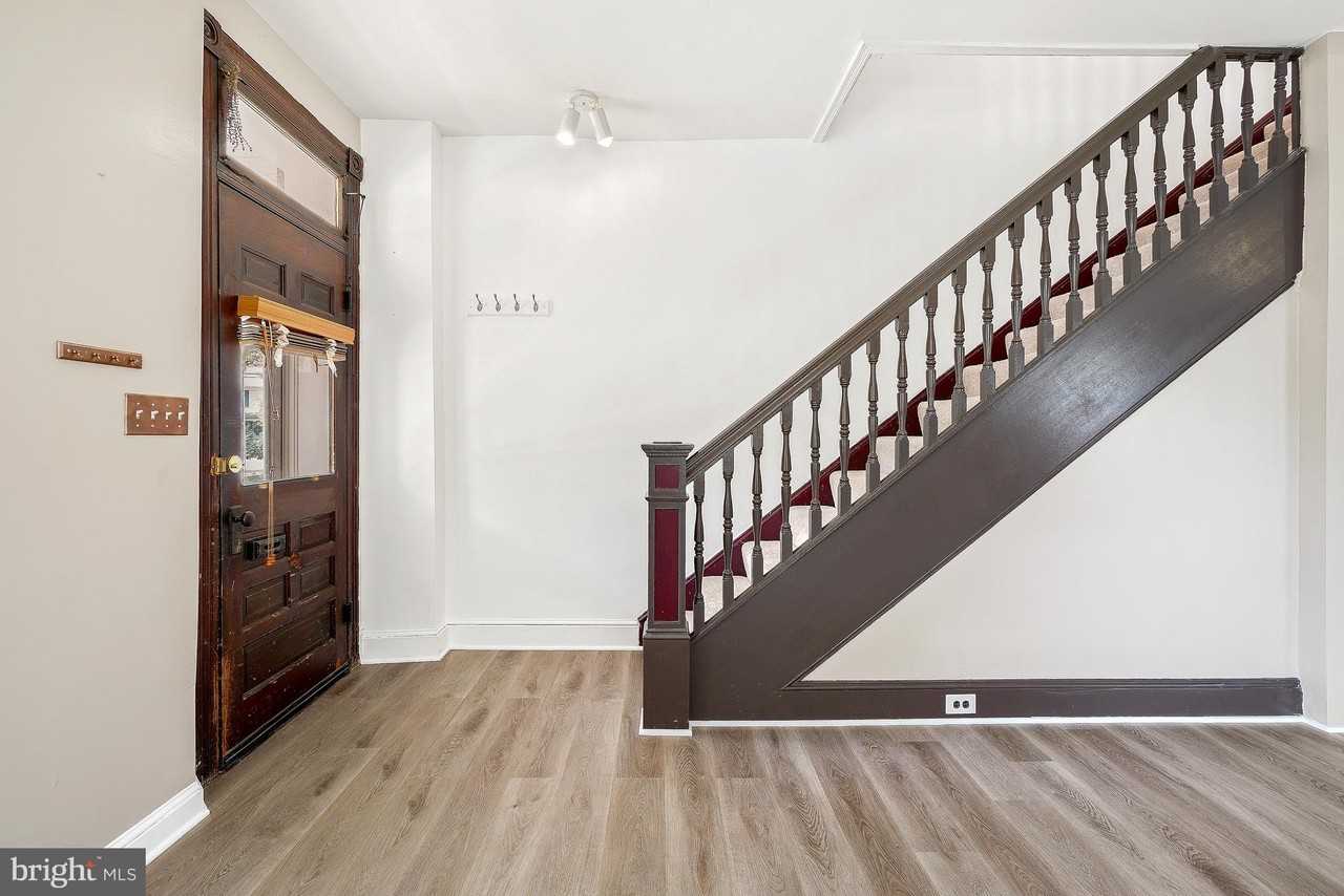 335 Prince George St - Photo 6 of 30