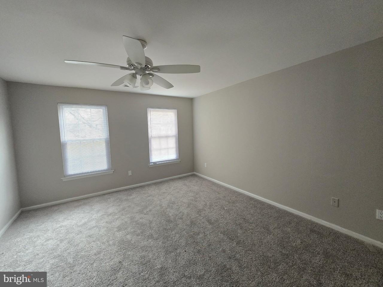 570 Cedar Hollow Dr - Photo 7 of 19