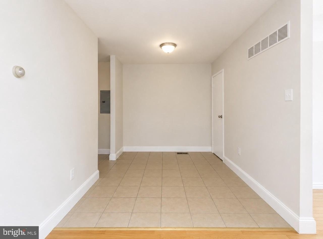 8828 Cottage St - Photo 6 of 12