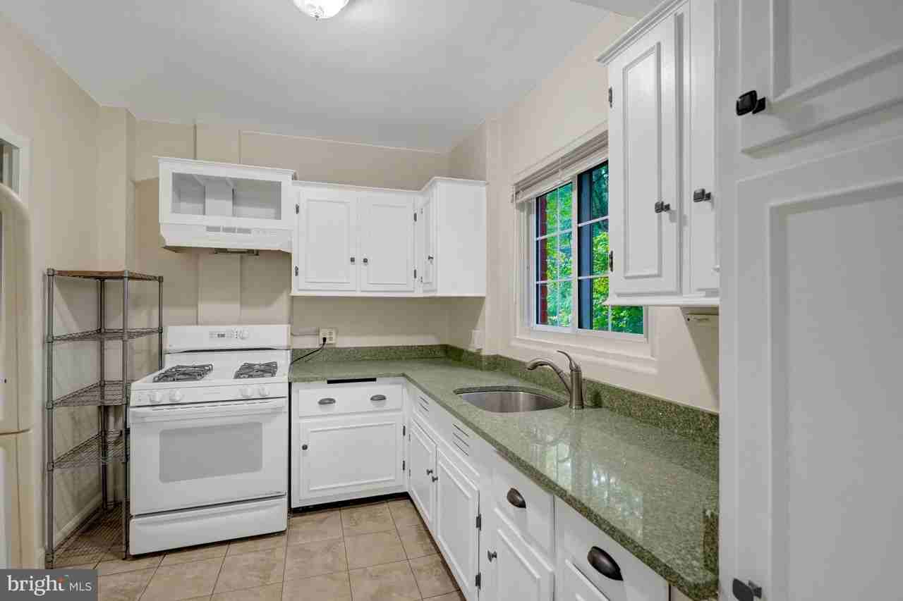 3200 Martha Custis Dr #226 - Photo 7 of 30