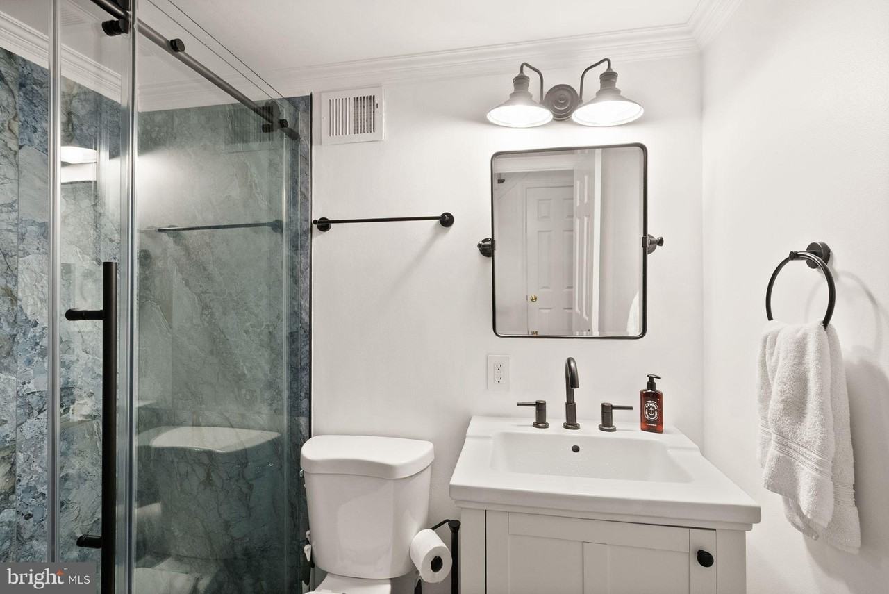 623 Pommander Walk - Photo 5 of 25