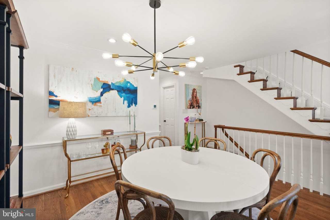 623 Pommander Walk - Photo 7 of 25