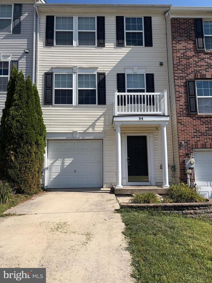 54 Brandenburg Dr