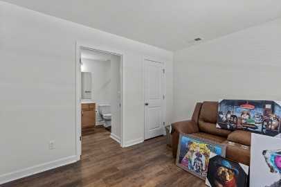 2022 Laycock Ln #101 - Photo 5 of 33