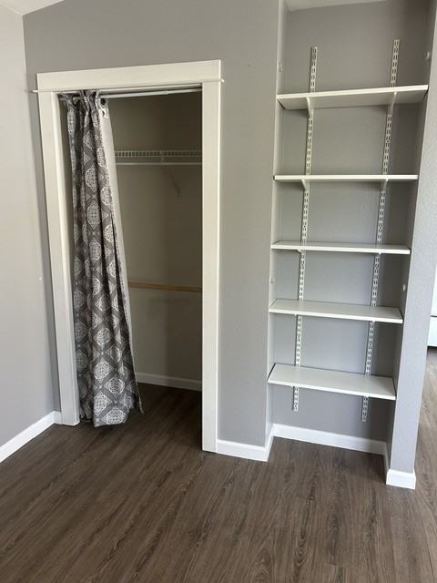 1422 Northeast Market Drive - Photo 6 of 13
