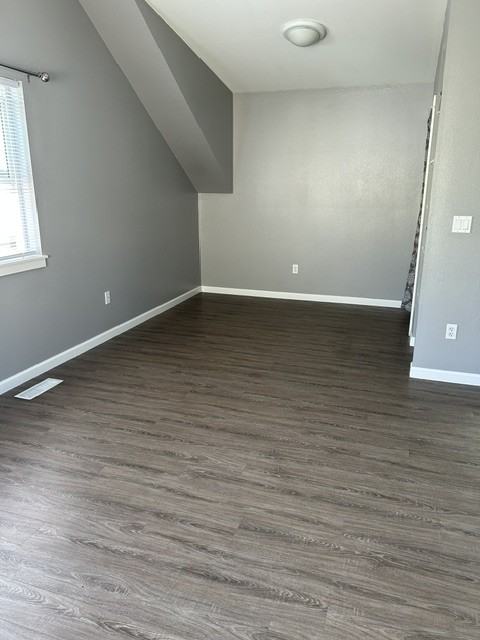 1422 Northeast Market Drive - Photo 7 of 13