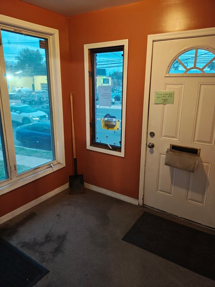 645 Saint George Ave #2 - Photo 2 of 8