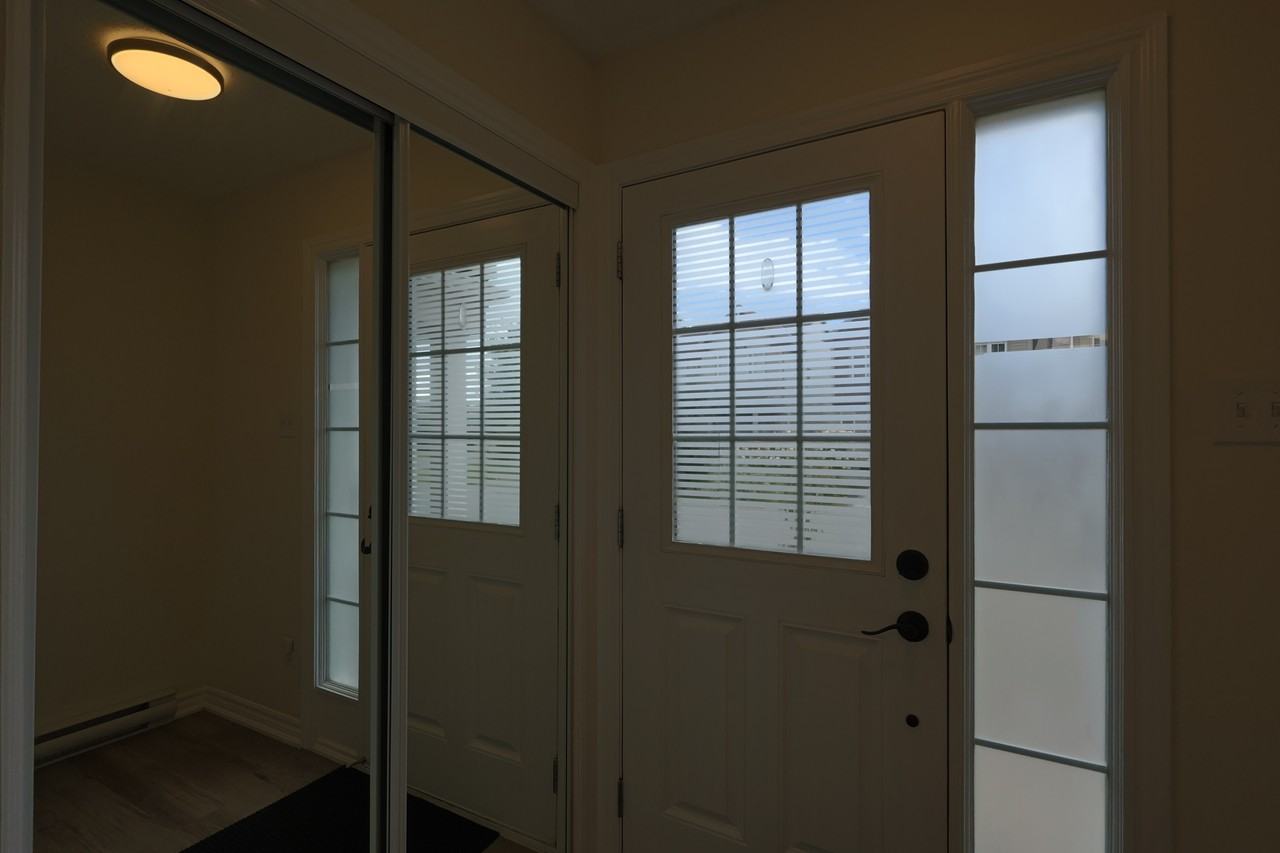 2421 Nutgrove Avenue - Photo 2 of 33