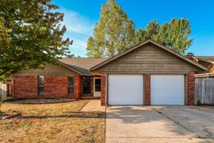 1112 Ne 21st Ct - Photo 1 of 1