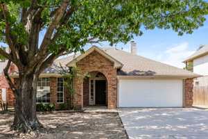 featured image of 7728 Blossom Dr