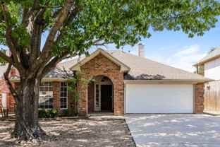7728 Blossom Dr - Photo 1 of 1