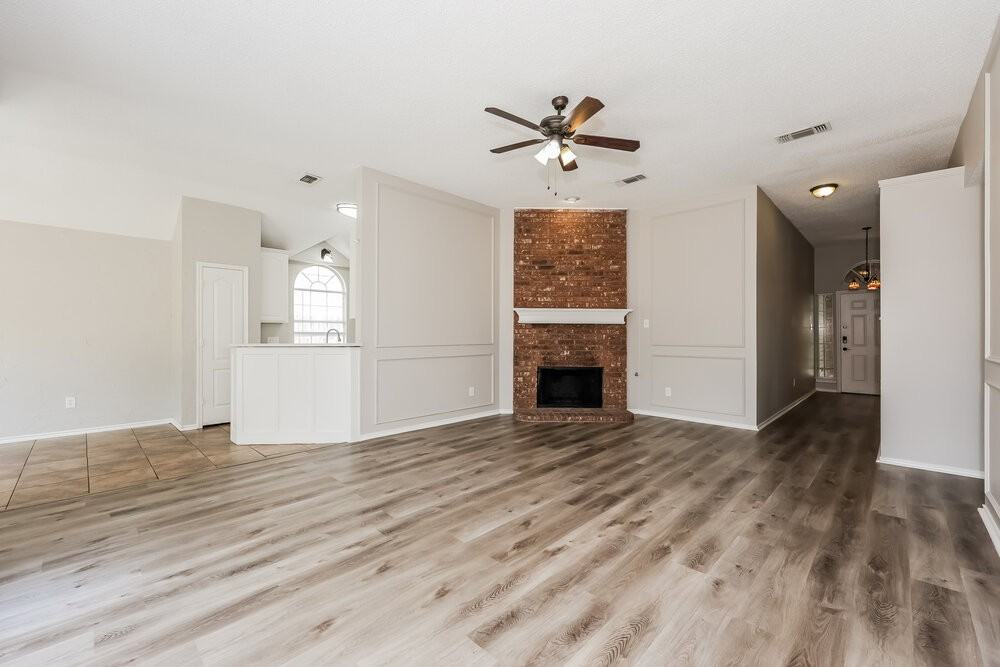 7728 Blossom Dr - Photo 5 of 16
