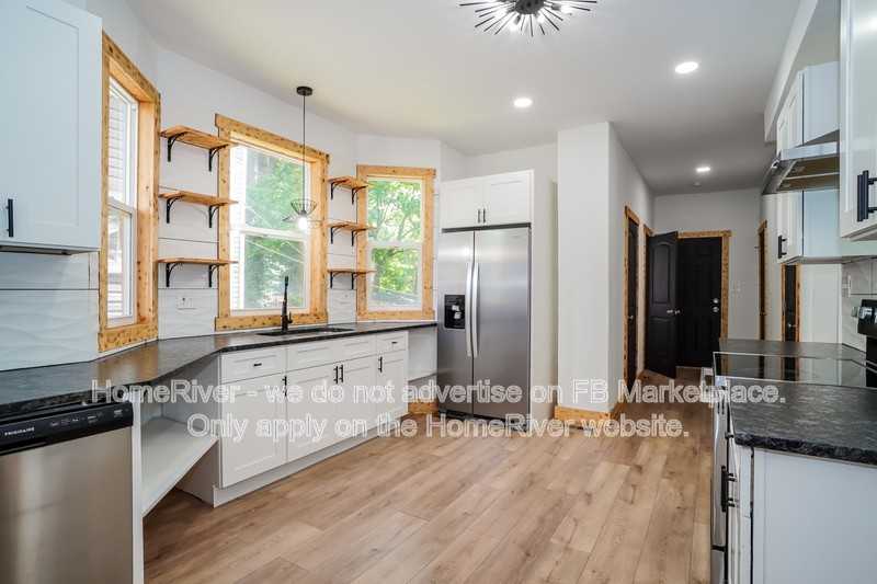 626 Berkeley Rd - Photo 6 of 23