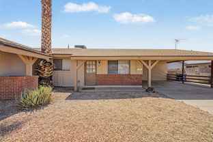921 E Campus Dr - Photo 1 of 1