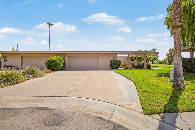 7825 E San Carlos Rd - Photo 6 of 44
