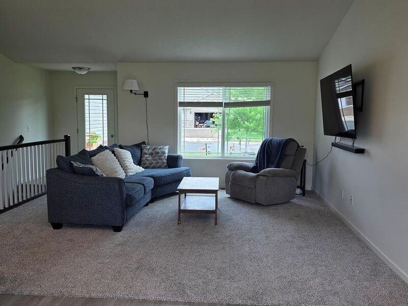 947 Breckenridge Ln - Photo 5 of 25
