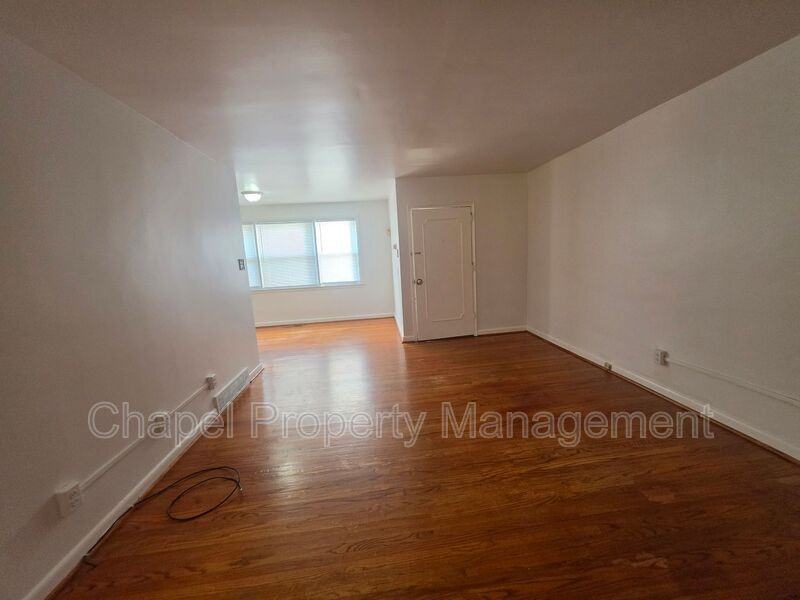 3726 Conshohocken Ave #1stFL - Photo 3 of 18