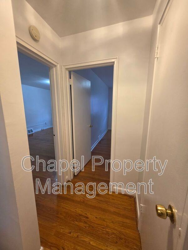 3726 Conshohocken Ave #1stFL - Photo 7 of 18