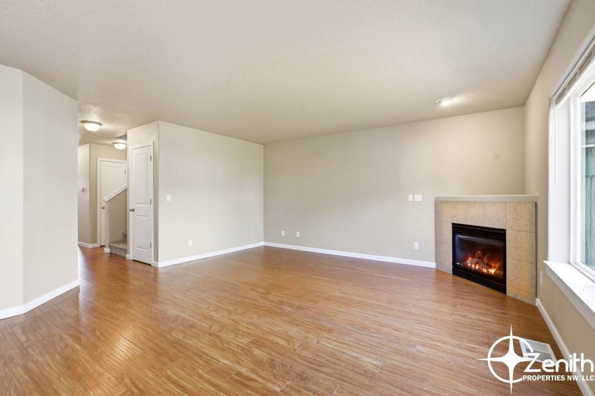 9310 Ne 80th Cir - Photo 6 of 10